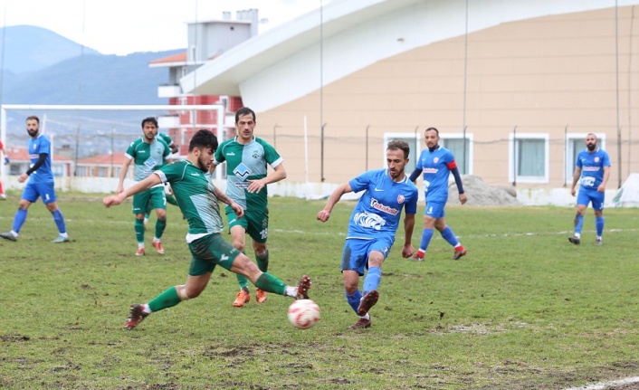 90 dakikanın ağır bilançosu: 2 kırmızı kart, 0-3’lük mağlubiyet