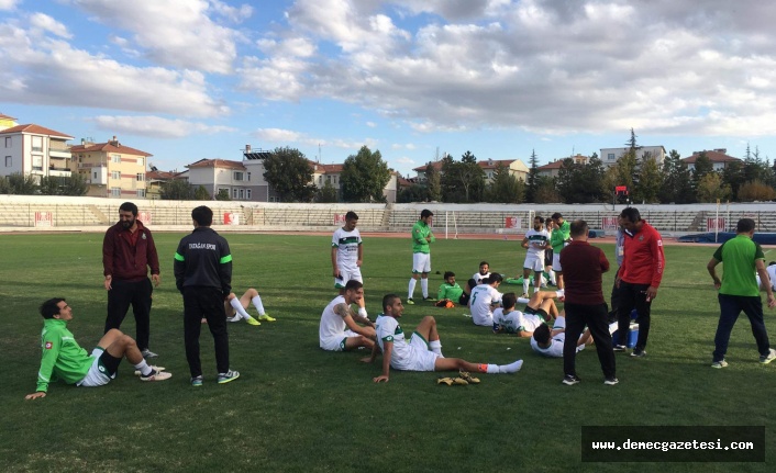 Yatağanspor, olaylı maçtan 1 puanla döndü