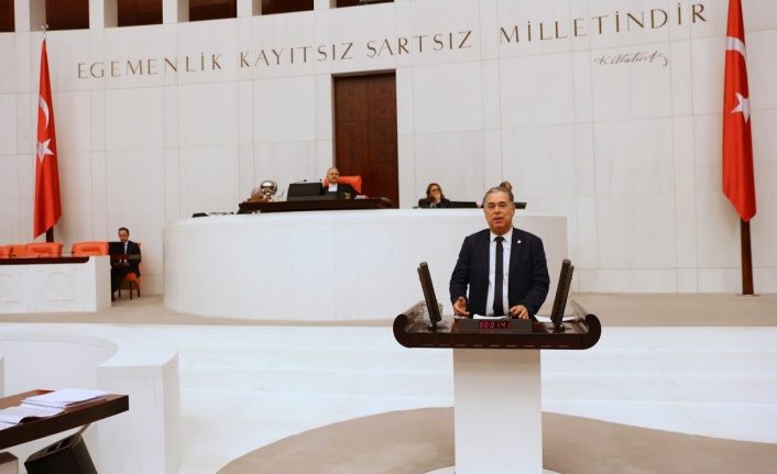 CHP’li Özcan, yapımı süren yolları Karaismailoğlu’na sordu