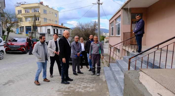 BAŞKAN GÜNAY TURGUT MAHALLESİ’NDE ÇALIŞMALARI İNCELEDİ