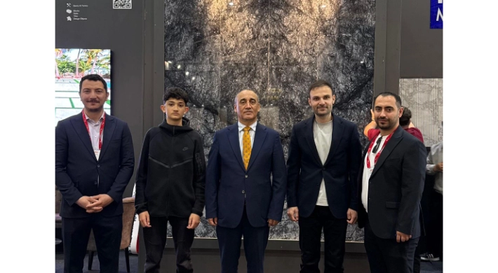 Kaymakam İlhan, Marble İzmir Fuarı’nda Yatağanlı Mermercileri Yalnız Bırakmadı