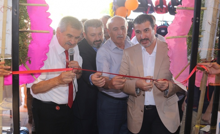 Kibar Kırtasiye açıldı