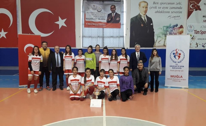 Fatih Ortaokulu, futsalda yine şampiyon