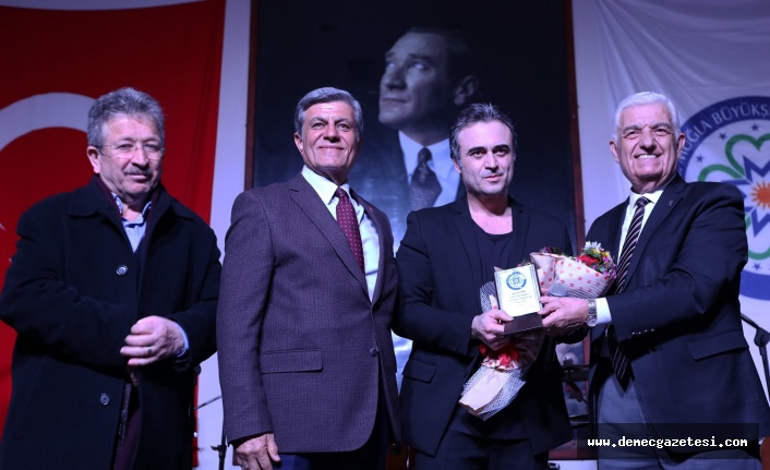 Kutsi, Sevgililer günü etkinliğinde Yatağanlılarla buluştu