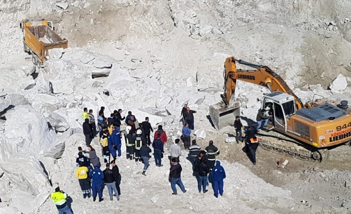 Milas’ta 4 işçi göçük altında kaldı
