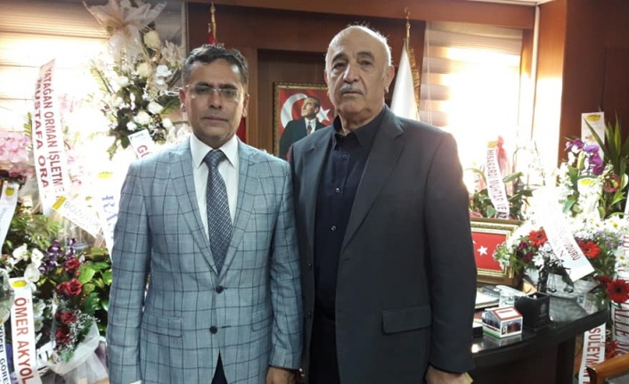 Çarşamba pazarı yeniden Cumhuriyet Caddesi’ne kurulacak