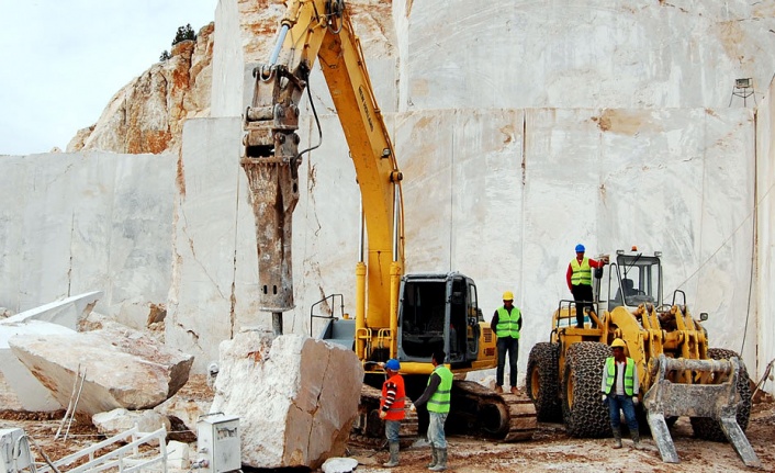 Muğla’nın beyaz mermeri 60 ülkeye ihraç ediliyor