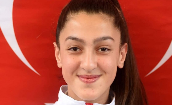 Göktaş: “Büşra ile kalbimiz İspanya’da atacak”