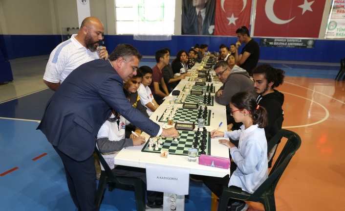 Yatağan Belediyesi’nden Ataya Saygı Satranç Turnuvası