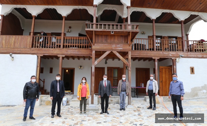 Yeni makamda ilk toplantı, muhtarlarla yapıldı