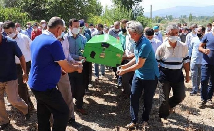 Arı sokması ölüm getirdi