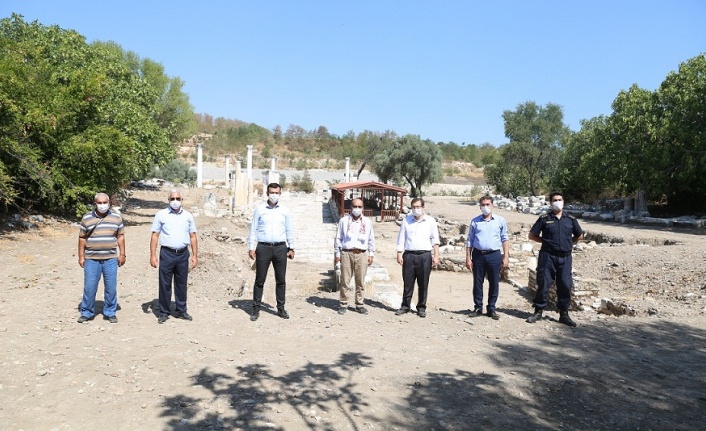 Kaymakam Kökçü, Stratonikeia’da incelemelerde bulundu