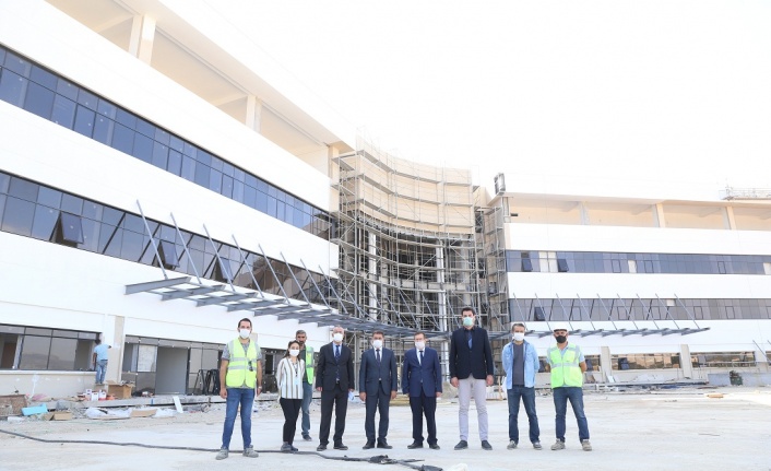 Şantiye sahasına dönen Yatağan’ı karış karış gezdiler