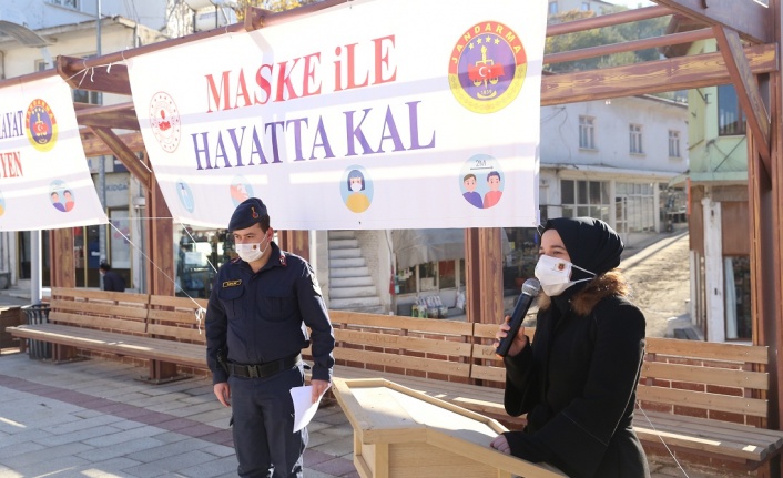 Kavaklıdere Jandarmasından koronavirüsle mücadeleye farkındalık etkinliği