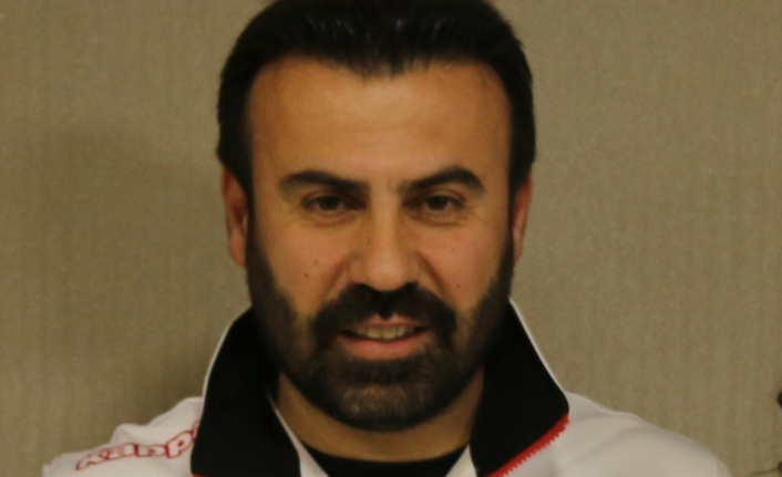 Milli Antrenör Halil Hoca’ya komisyon üyeliği görevi