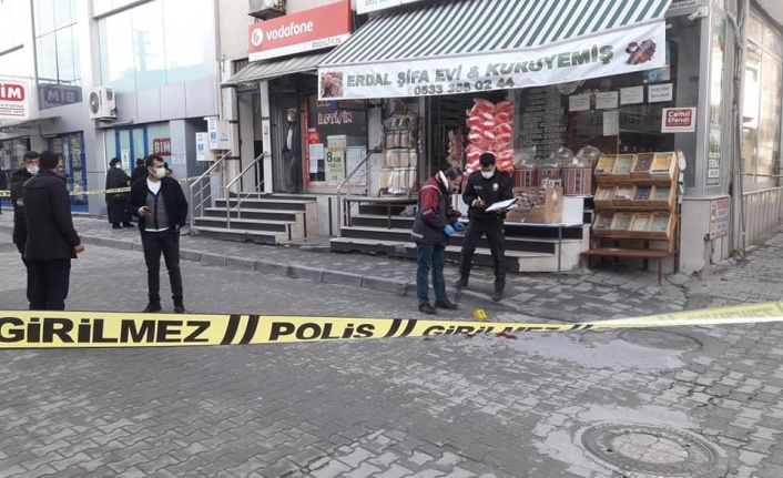 Balkondan düşen kadın hayatını kaybetti