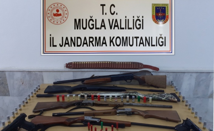 Jandarmadan silah ticareti operasyonu