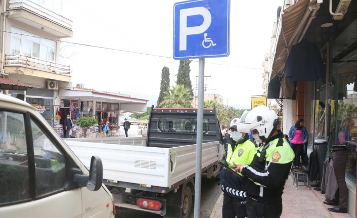 Engelli park yerlerine hatalım parklara cezai işlem uygulandı