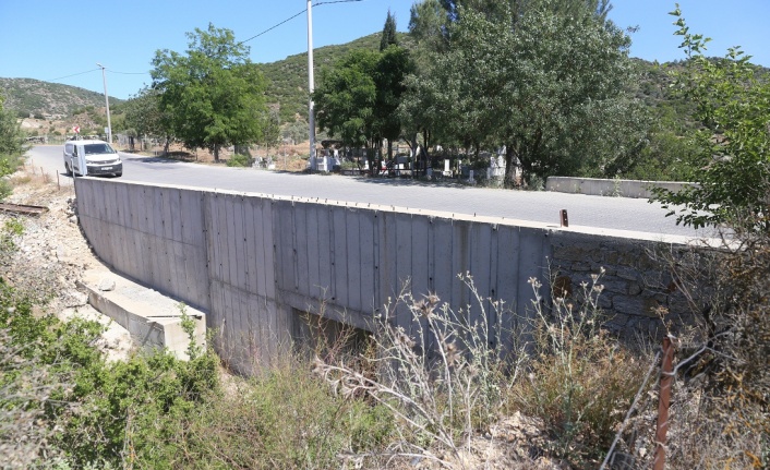 Köprü hırsızlarına jandarmadan suçüstü