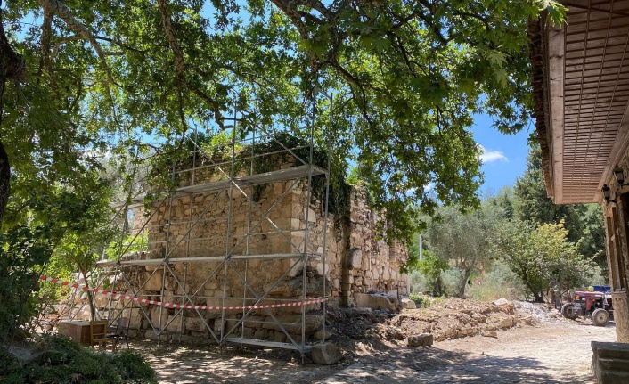 Stratonikeia’ya gelenleri yenilenen Semerci Ömer Evi karşılayacak