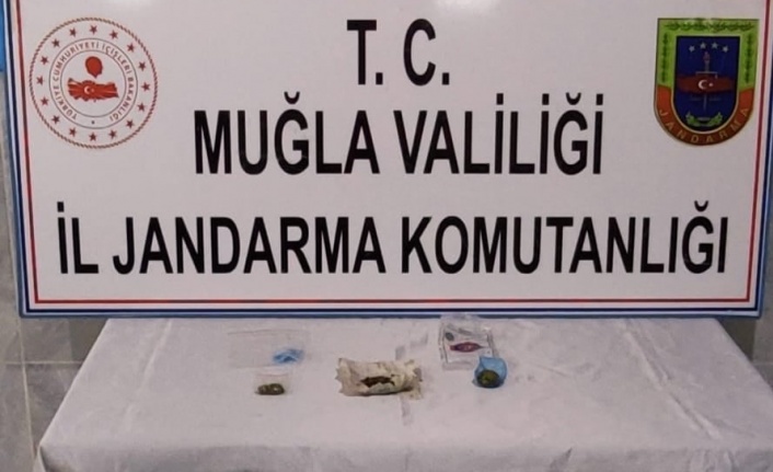 Yatağan jandarması, zehir tacirlerine göz açtırmıyor