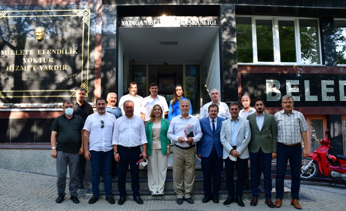 AK Parti MKYK üyeleri, yangın bölgesinde incelemelerde bulundular