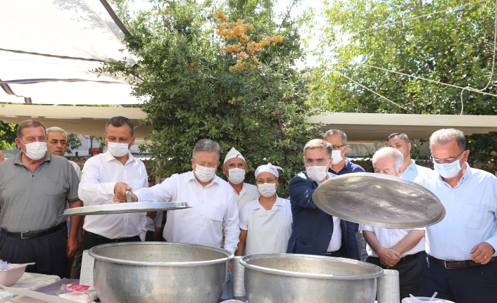 CHP’den Yatağan’a aşure ikramı