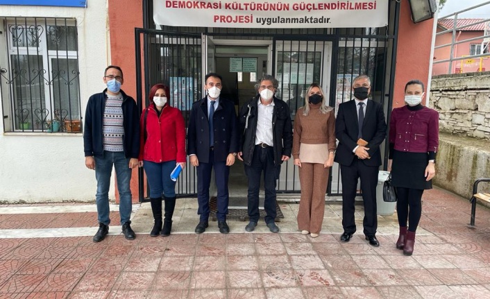 YATAĞAN MADENLER ORTAOKULUNA AVRUPA BİRLİĞİNDEN PROJE ZİYARETİ