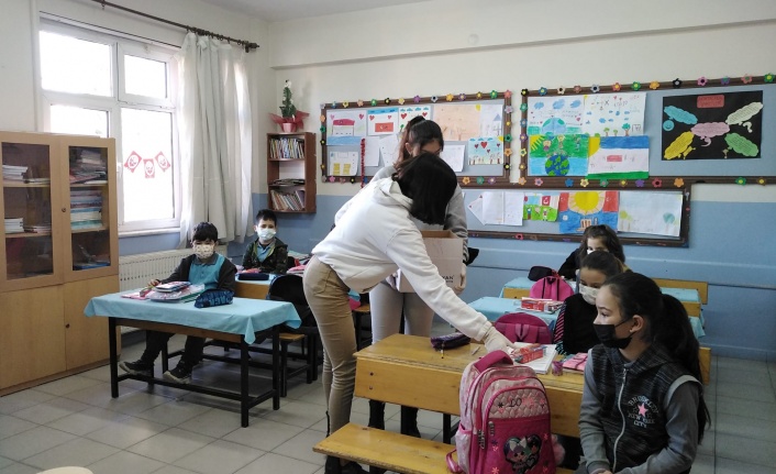 YATAĞAN’DA OKUL DAYANIŞMASI