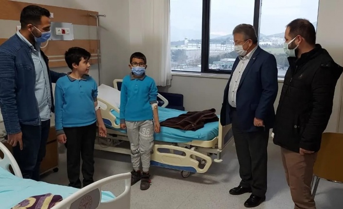 CHP İLÇE BAŞKANLIĞI’NDAN ÖĞRENCİLERE ZİYARET