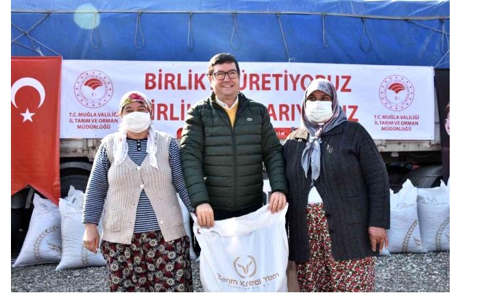 Yangın mağduru üreticilere yem desteği