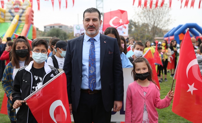 BAŞKAN TEKİN’DEN 23 NİSAN KUTLAMA MESAJI