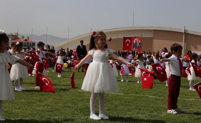 YATAĞAN’DA COŞKULU 23 NİSAN KUTLAMASI