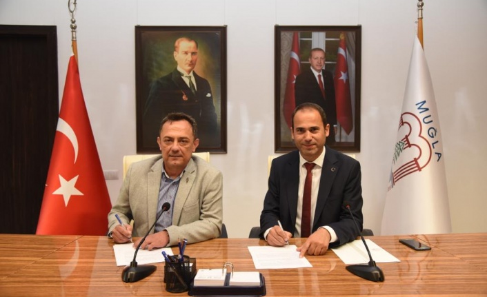 VETERİNER FAKÜLTESİ ÖĞRENCİLERİ İÇİN İMZALAR ATILDI