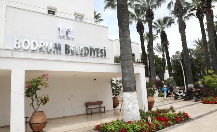 BODRUM BELEDİYESİNE YAPILAN OPERASYON SONRASI ÜST YÖNETİMDE REVİZYONA GİDİLDİ
