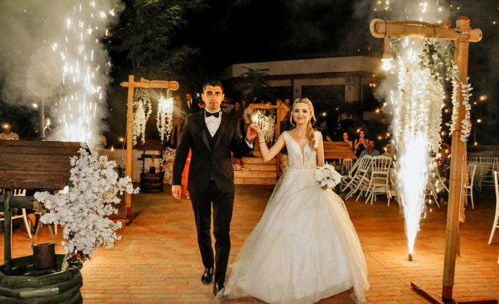 MUTLULUĞA “EVET” DEDİLER