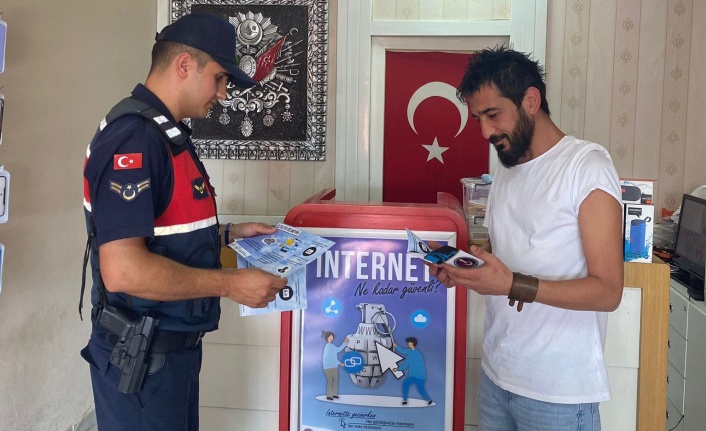 JANDARMADAN “SİBER SUÇ FARKINDALIK VE BİLİNÇLENDİRME” EĞİTİMİ