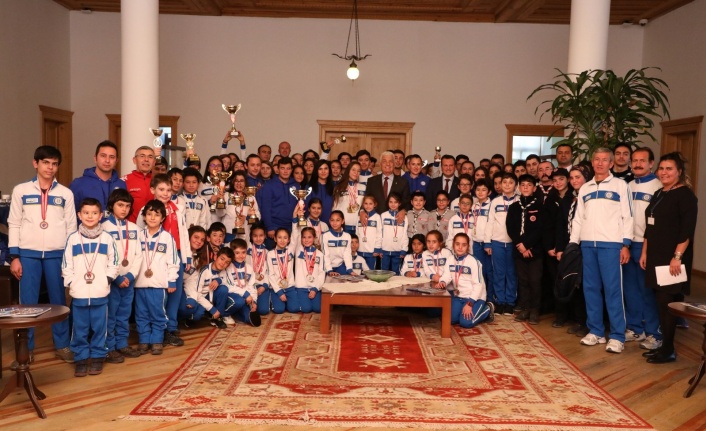 Büyükşehir Sporcuları 9 Ayda 180 Madalya ve Kupa Kazandı