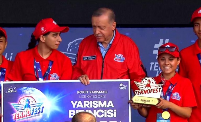 KAVAKLIDERE ROKET TAKIMI TEKNOFEST ŞAMPİYONU OLDU