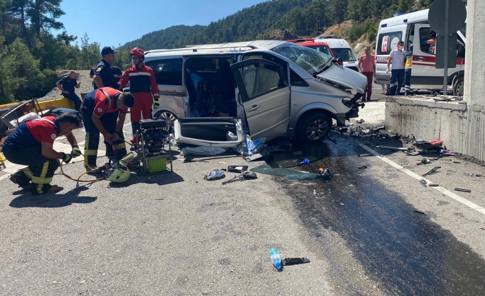 MENTEŞE’DE FECİ KAZA! 2 ÖLÜ, 2 YARALI