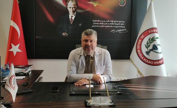 Eczacı Odası Başkanı Tekin Büyük Miting Öncesi Açıklama Yaptı