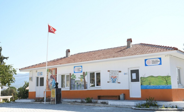 3 KUŞAK BİRLİKTE EĞİTİM GÖRÜYOR