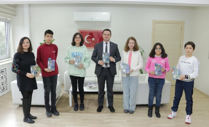 MUĞLA BİLSEM ÖĞRENCİLERİNDEN BİLİM KURGU KİTABI: GELECEĞE DOĞRU