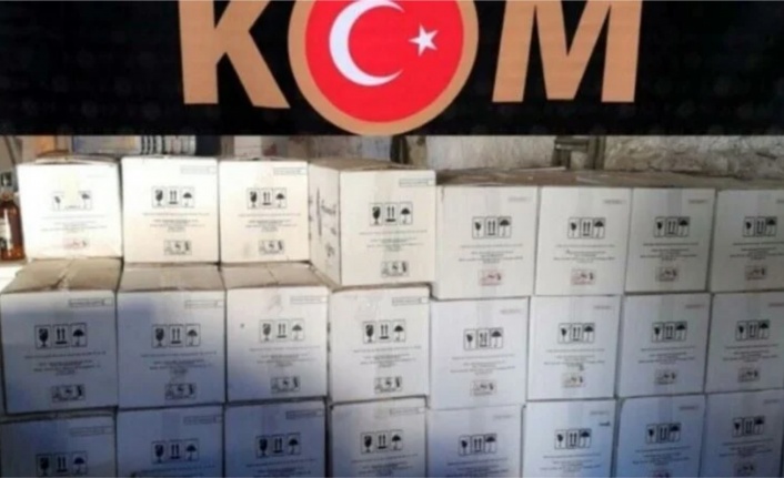 7 bin 880 şişe sahte içki ele geçirildi