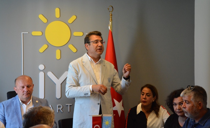 İYİ PARTİLİ TOSUN: 14 MAYIS’TA DEMOKRASİ BAYRAMINI KUTLAYACAĞIZ