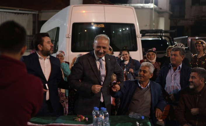 Mete Milas’ta Yatağan ve Kavaklıdere Belediye Başkanlarıyla seçmenin karşısına çıktı