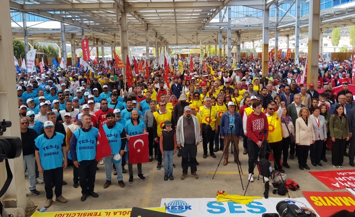 TMMOB’dan Başkan Gürün ve CHP grubuna kınama; “1 Mayıs kutlamasında protokol ya da hiyerarşi söz konusu değildir”