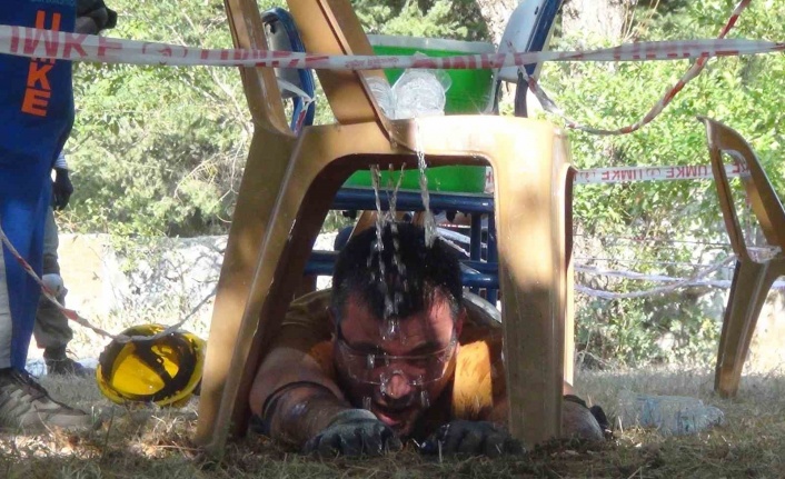 UMKE gönüllülerine komando eğitimi