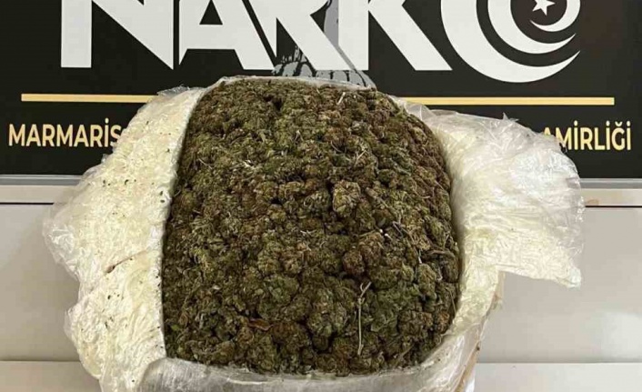 Muğla’da yapılan operasyonlar sonucu yakalanan iki zehir taciri tutuklandı