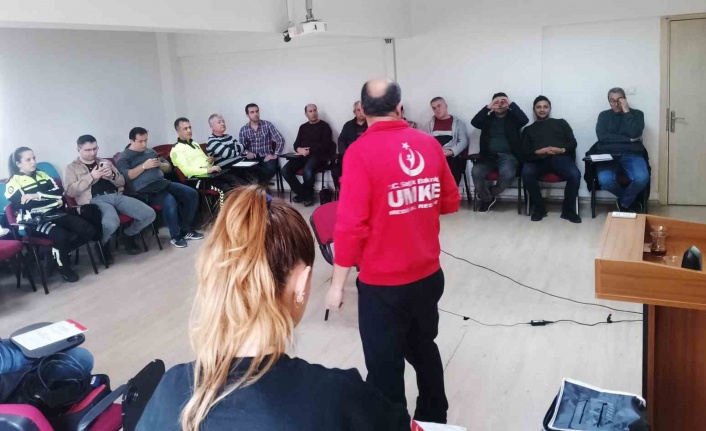 Trafikçilere ‘Temel ilk yardım’ kursu